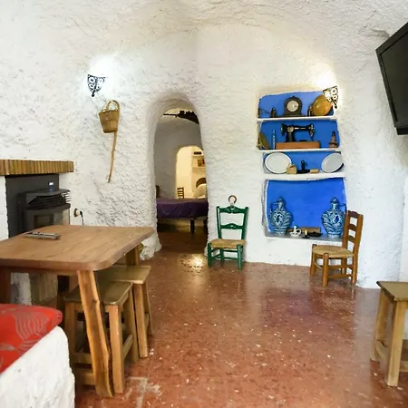 La Cueva De La Abuela Villa Cenes De La Vega Exterior photo