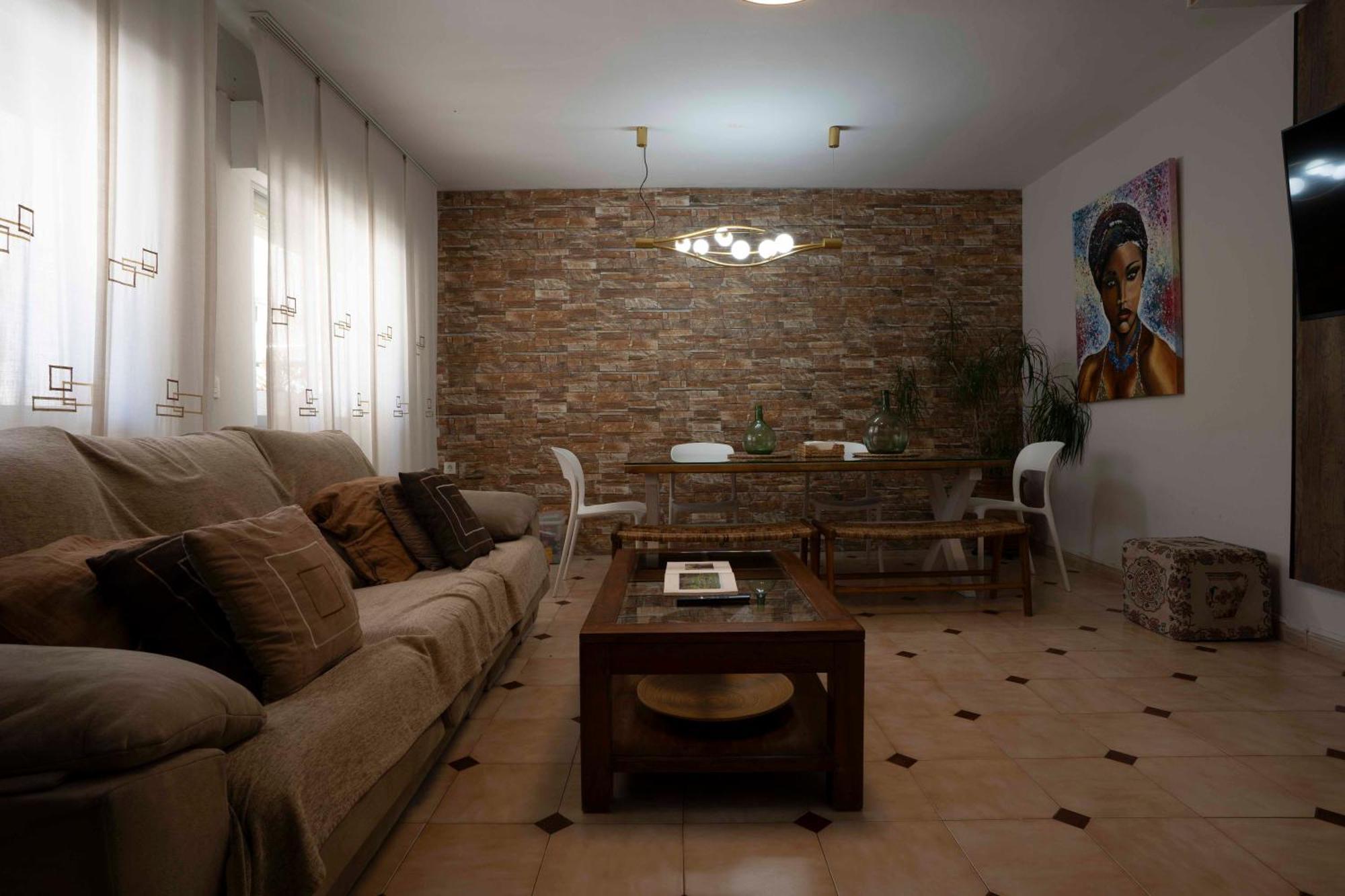 La Cueva De La Abuela Hébergement de vacances *